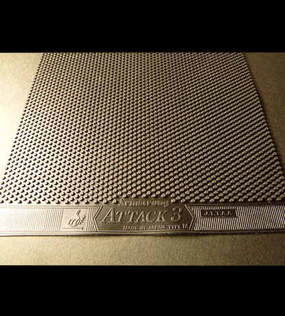 No.6151(赤・黒)アタック３ M粒